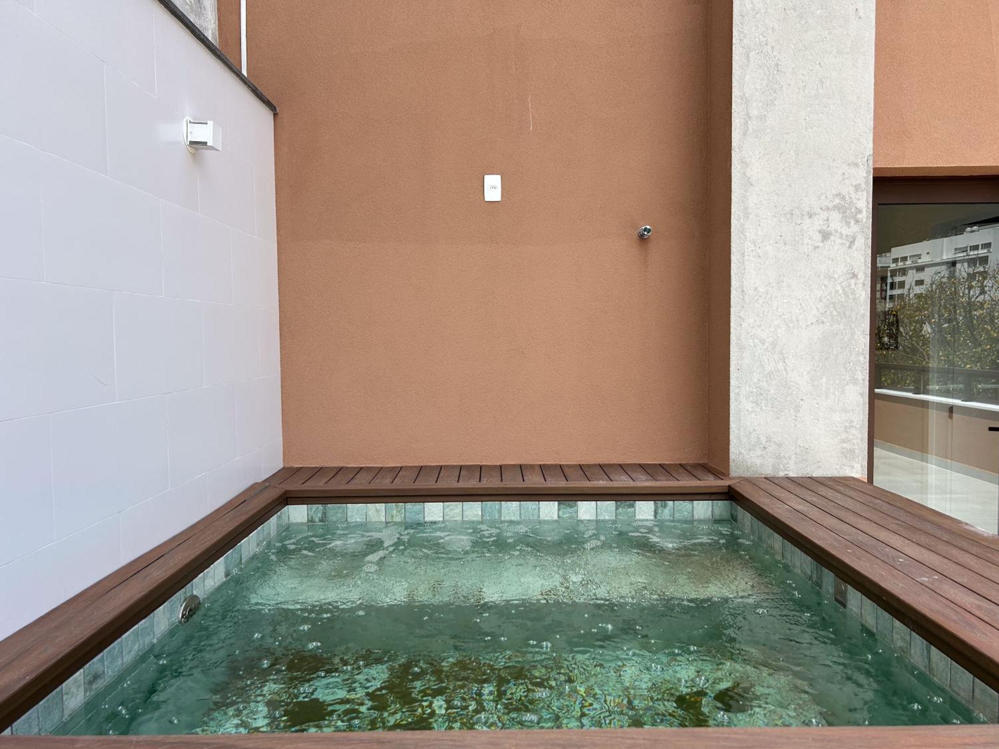 Apartamento Tabas - Edificio Lygia, Leblon, Rj *