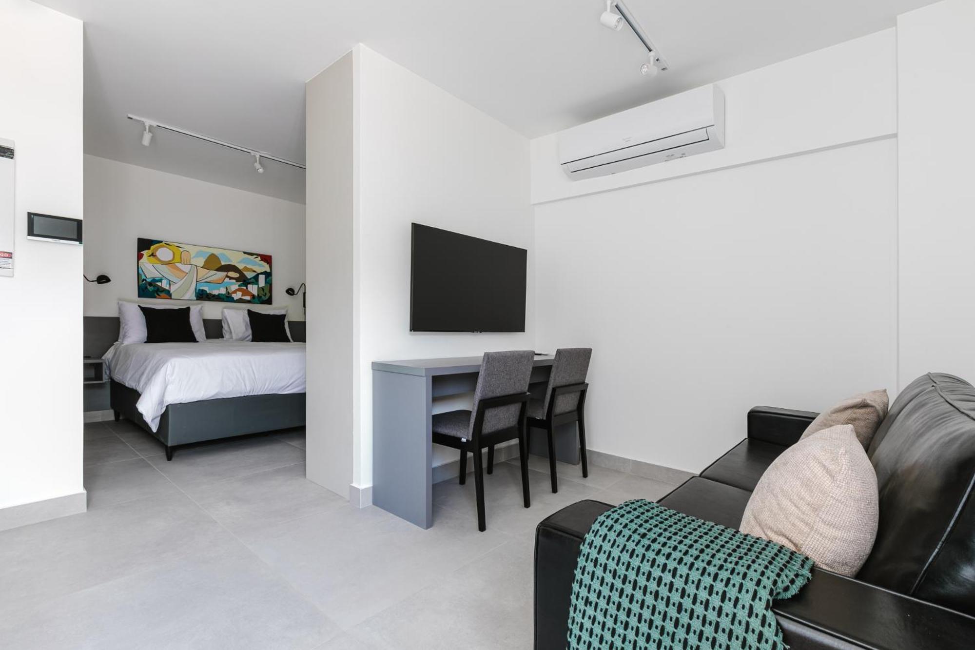Apartamento Tabas - Edificio Lygia, Leblon, Rj