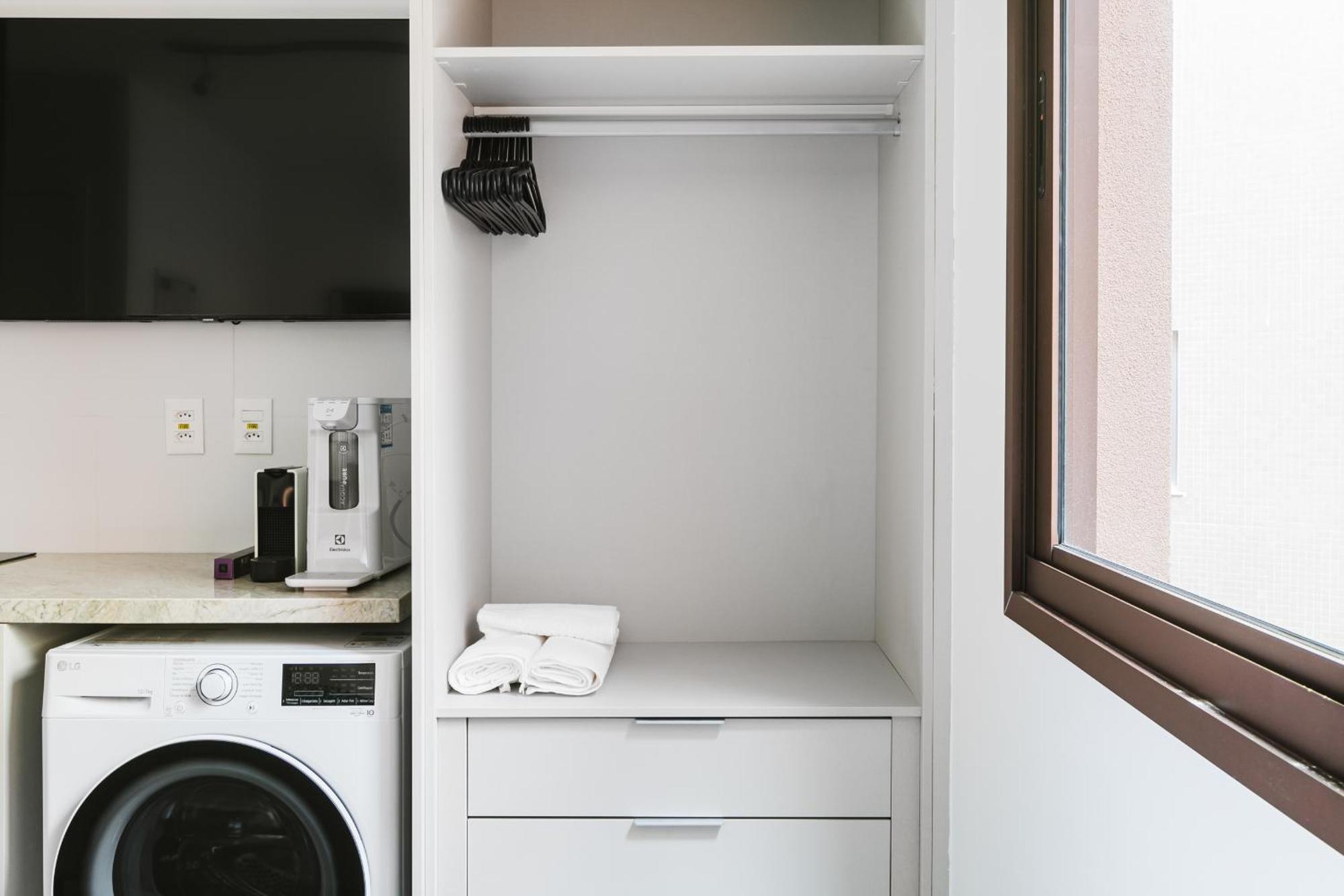 Apartamento Tabas - Edificio Lygia, Leblon, Rj *