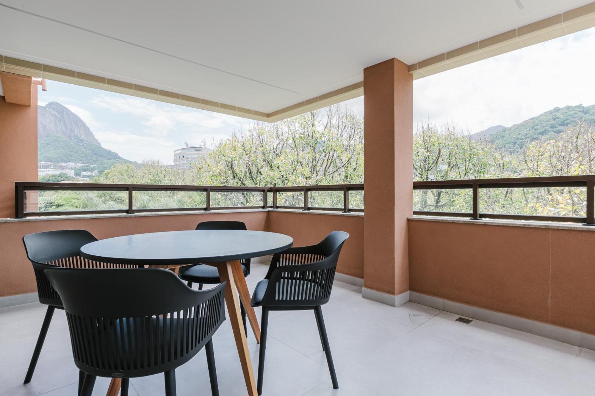Apartamento Tabas - Edificio Lygia, Leblon, Rj