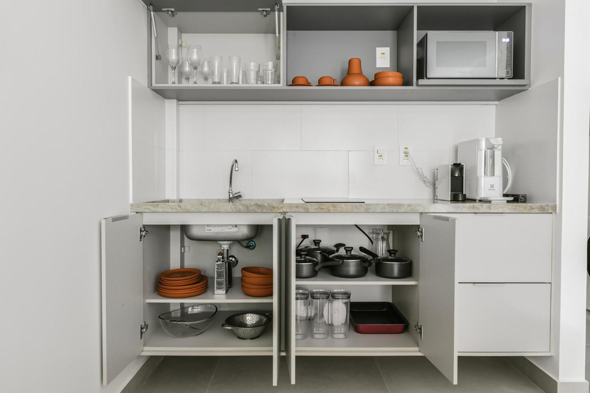 Apartamento Tabas - Edificio Lygia, Leblon, Rj